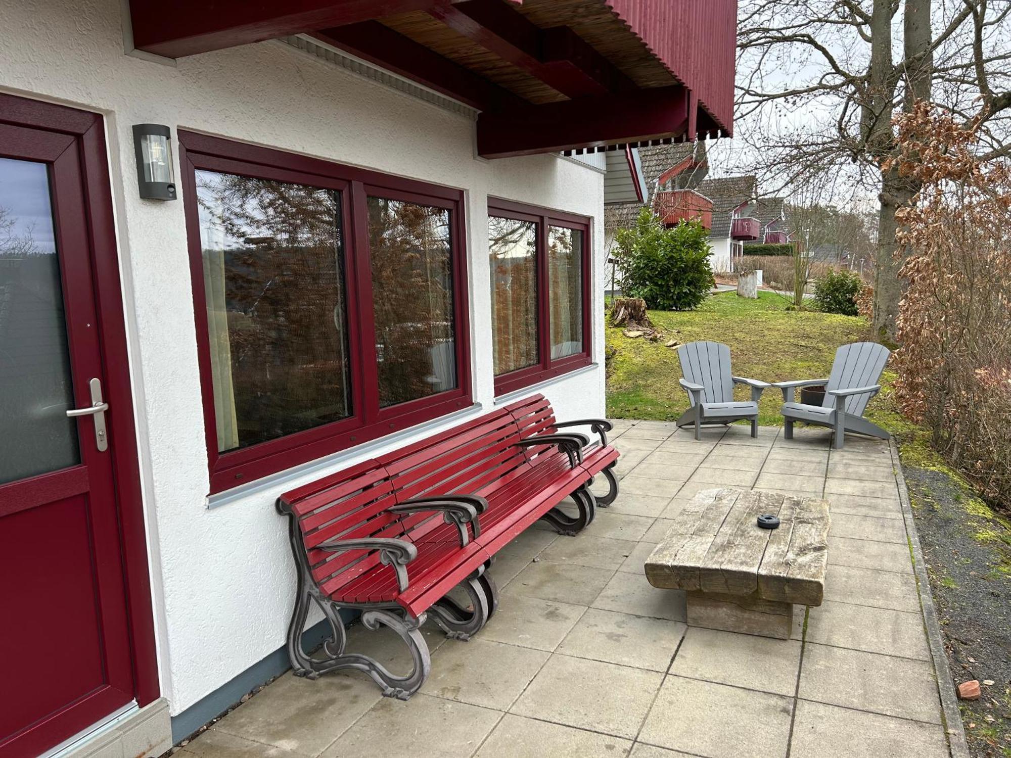 Idylle Seepark - Haus Mit Pool Und Fasssauna Kirchheim  Exterior photo